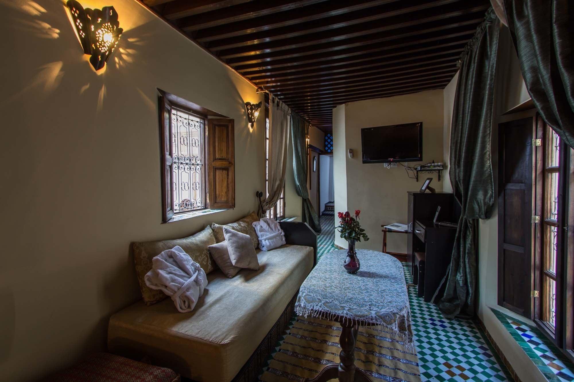 Riad Les Remparts De Fès Dış mekan fotoğraf