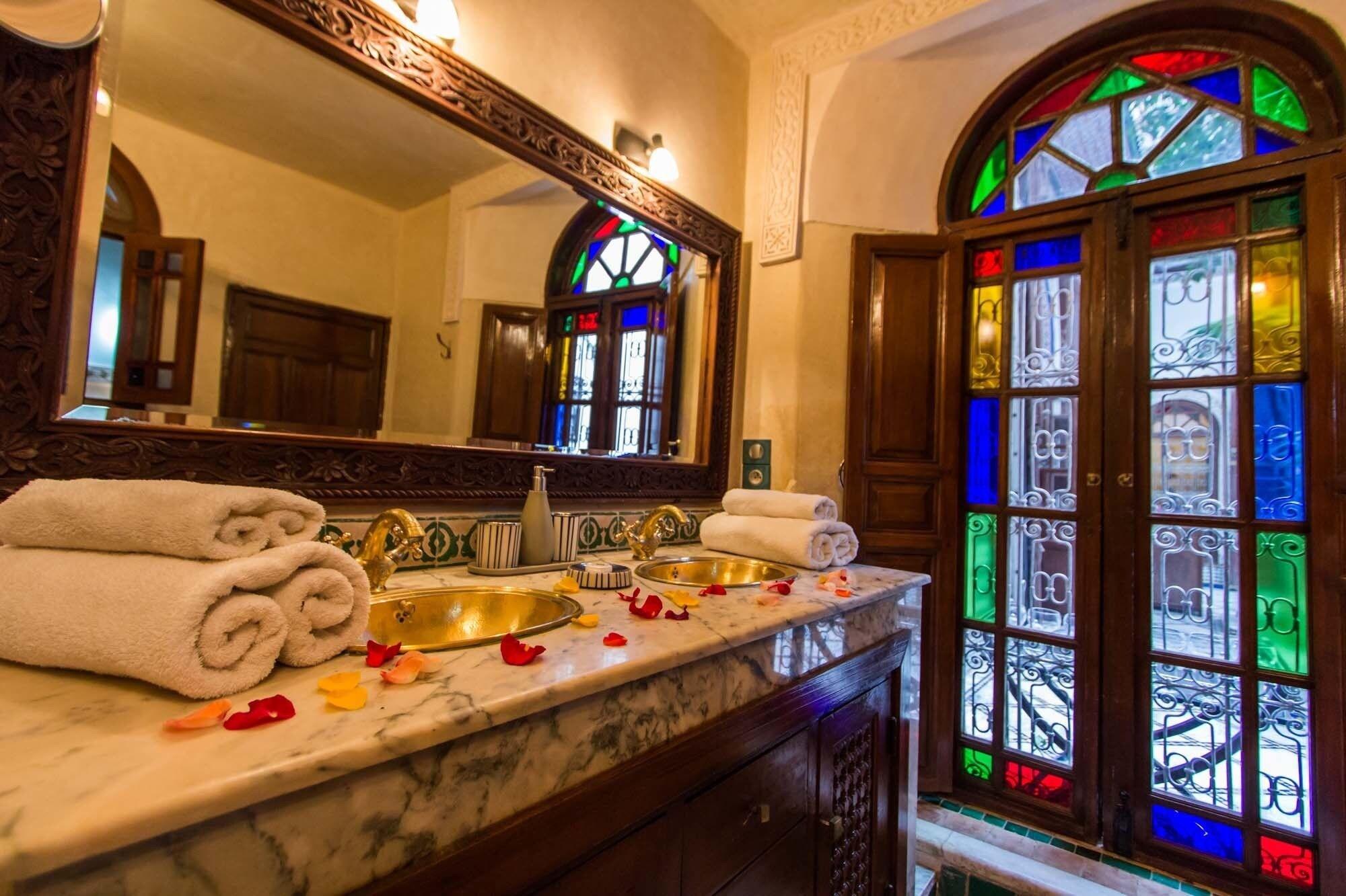 Riad Les Remparts De Fès Dış mekan fotoğraf