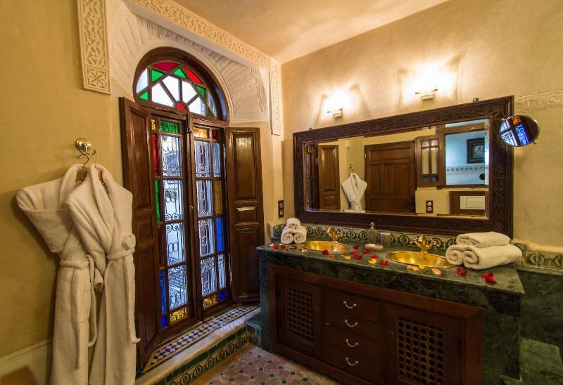 Riad Les Remparts De Fès Dış mekan fotoğraf