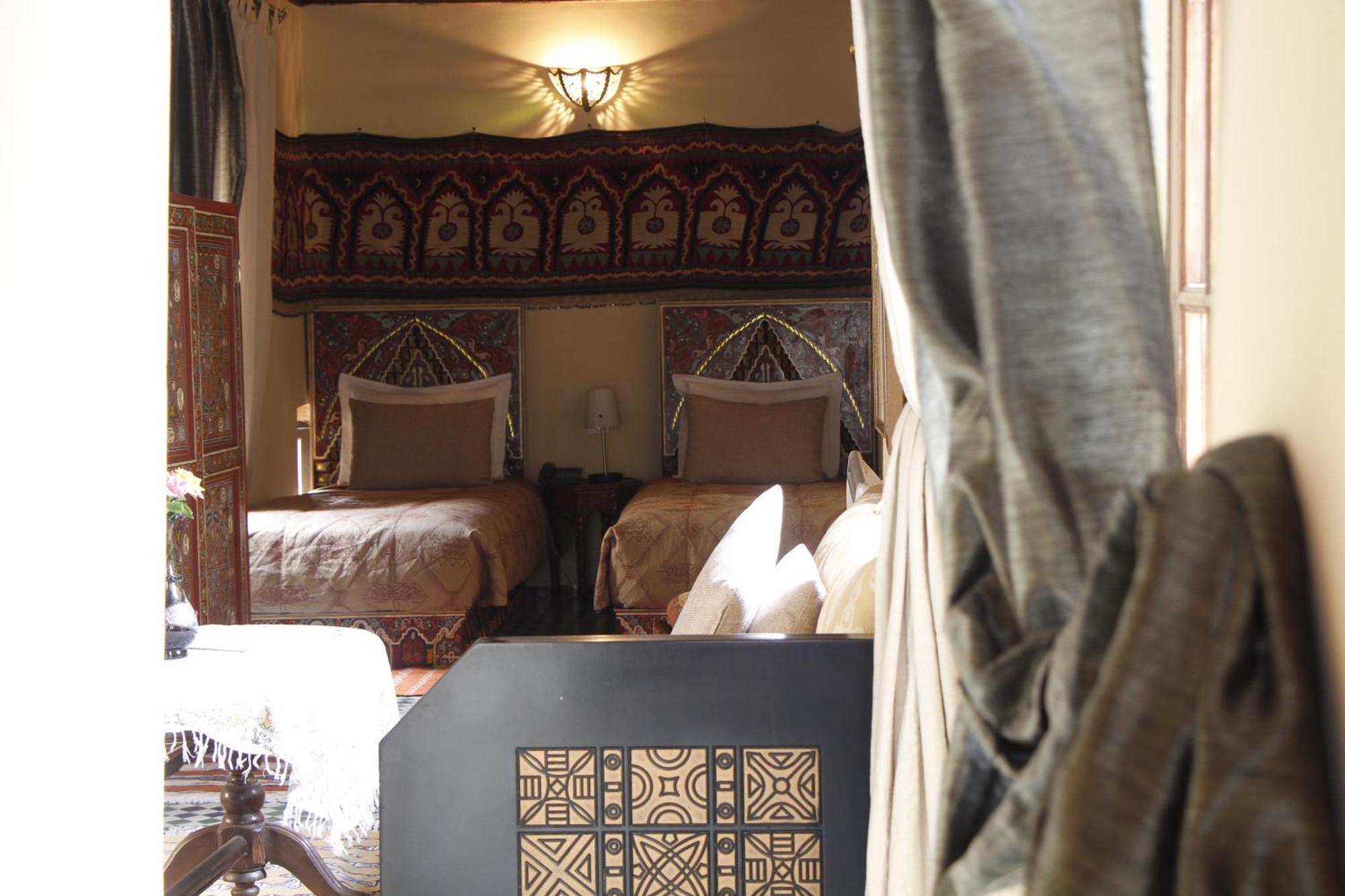 Riad Les Remparts De Fès Oda fotoğraf