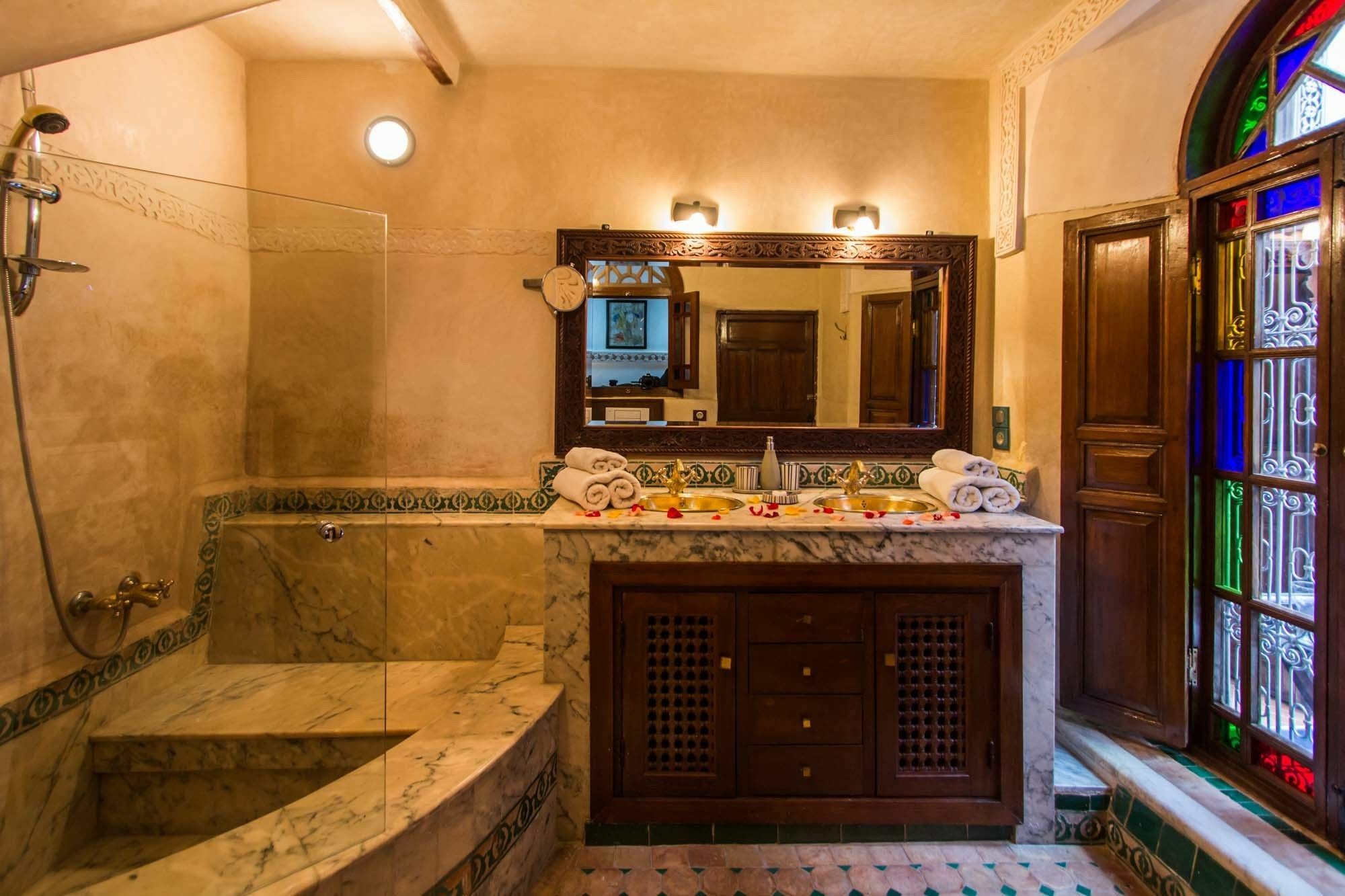 Riad Les Remparts De Fès Dış mekan fotoğraf