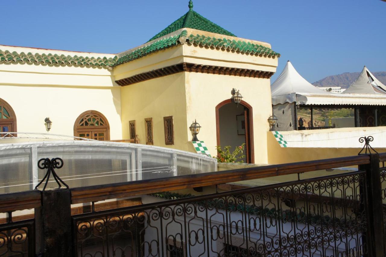Riad Les Remparts De Fès Dış mekan fotoğraf